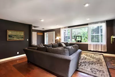 483 E Crystal Lake Avenue, Crystal Lake, IL 60014 - Photo 4