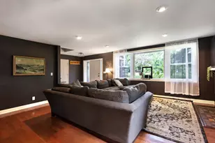 483 E Crystal Lake Ave, Crystal Lake, IL 60014 - Photo 4