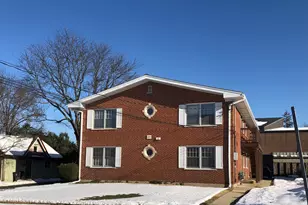 211 N Bothwell Dr, Palatine, IL 60067 - Photo 1