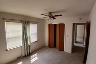 211 N Bothwell Dr, Palatine, IL 60067 - Photo 4