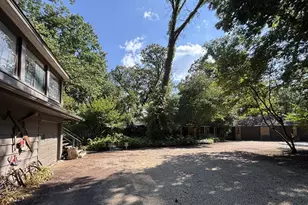 29W101 Morris Ct, Warrenville, IL 60555 - Photo 10