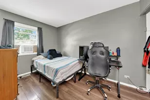 17303 Apple Tree Dr, Hazel Crest, IL 60429 - Photo 14