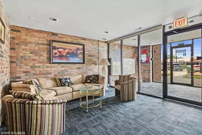 9355 Landings Lane #406, Des Plaines, IL 60016 - Photo 2