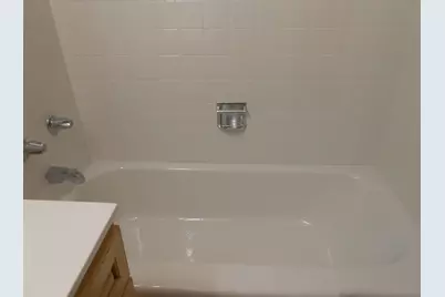 6330 N Lincoln Avenue #2A, Morton Grove, IL 60053 - Photo 24