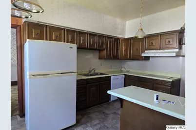 118 S Fayette Street, Carthage, IL 62321 - Photo 12