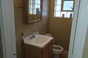 15603 Marshfield Ave, Harvey, IL 60426 - Photo 10