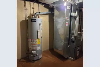 15603 Marshfield Avenue, Harvey, IL 60426 - Photo 16