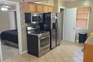 15603 Marshfield Ave, Harvey, IL 60426 - Photo 8