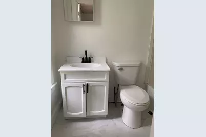 334 S Ottawa Street, Joliet, IL 60436 - Photo 8