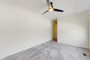 268 Hoffmann Dr, Buffalo Grove, IL 60089 - Photo 30