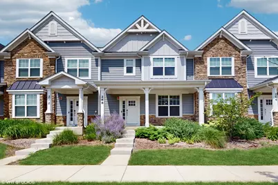 268 Hoffmann Drive, Buffalo Grove, IL 60089 - Photo 2