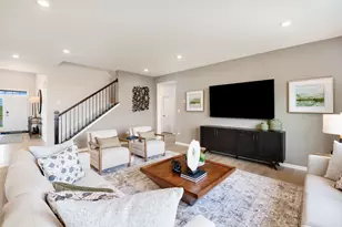 115 Henderson St, Oswego, IL 60543 - Photo 4