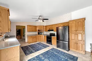 24134 Hidden Ranch Dr, Lanark, IL 61046 - Photo 12