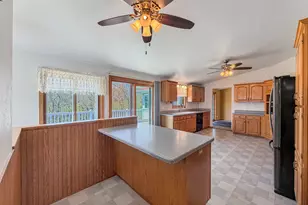 24134 Hidden Ranch Dr, Lanark, IL 61046 - Photo 14