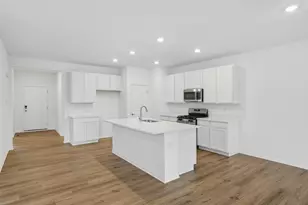 3839 Riverwoods Dr, Woodstock, IL 60098 - Photo 6