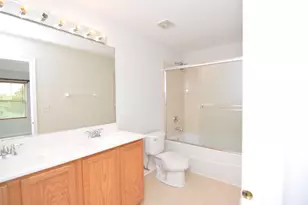 4756 N Lamon Ave, Chicago, IL 60630 - Photo 12