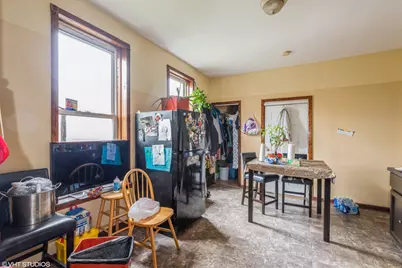 2417 S Saint Louis Avenue, Chicago, IL 60623 - Photo 12