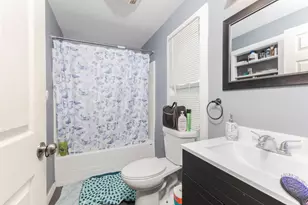 225 E Pinckney St, Pontiac, IL 61764 - Photo 36