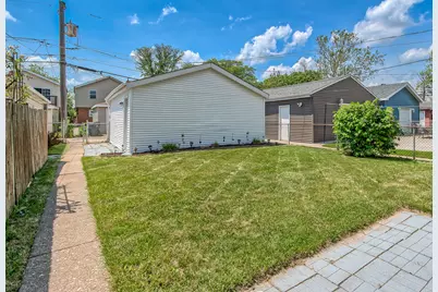 4524 1st Avenue, Lyons, IL 60534 - Photo 14