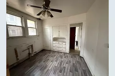 6349 S Carpenter Street, Chicago, IL 60621 - Photo 8