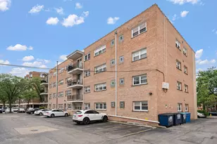 5200 Galitz St, Skokie, IL 60077 - Photo 22