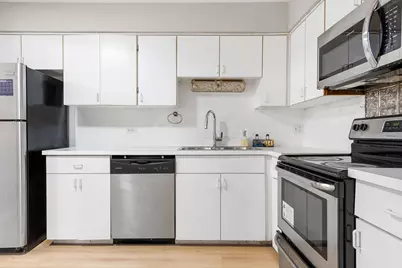 5200 Galitz Street #206, Skokie, IL 60077 - Photo 6