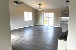 317 Buena Terrace, Antioch, IL 60002 - Photo 4