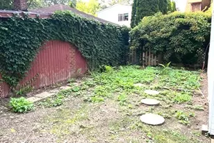 2423 1/2 Birchwood Ln, Wilmette, IL 60091 - Photo 12