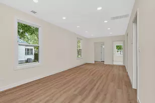 721 W South St, Pontiac, IL 61764 - Photo 6