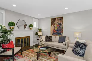 3035 Thayer St, Evanston, IL 60201 - Photo 4