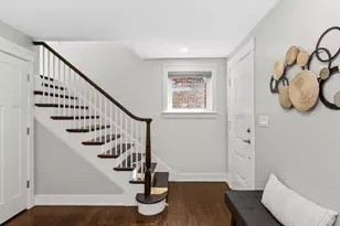 3035 Thayer St, Evanston, IL 60201 - Photo 2