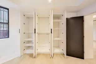 3735 S Lake Park Ave, Chicago, IL 60653 - Photo 22