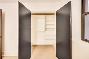 3735 S Lake Park Ave, Chicago, IL 60653 - Photo 32