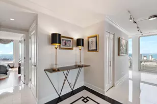 111 E Chestnut St, Chicago, IL 60611 - Photo 12