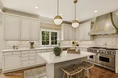 14875 Creekside Path, Green Oaks, IL 60048 - Photo 6