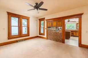 443 E Peru St, Princeton, IL 61356 - Photo 14