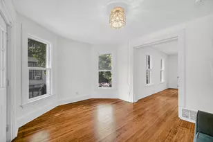 518 Raymond St, Elgin, IL 60120 - Photo 10