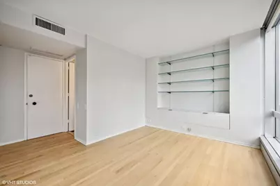 1300 N Astor Street #15AB, Chicago, IL 60610 - Photo 18