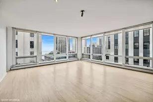 1300 N Astor St, Chicago, IL 60610 - Photo 2