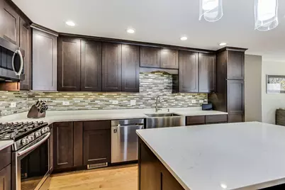 871 Rosebud Court, Roselle, IL 60172 - Photo 8