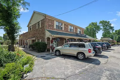 7117 S Roberts Road, Bridgeview, IL 60455 - Photo 30