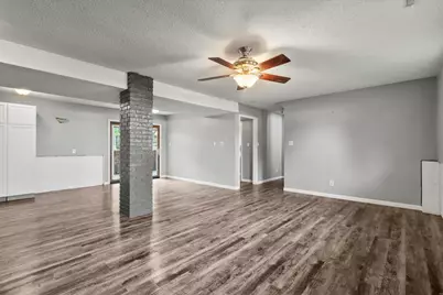 464 E Pilot Drive, Herscher, IL 60941 - Photo 10