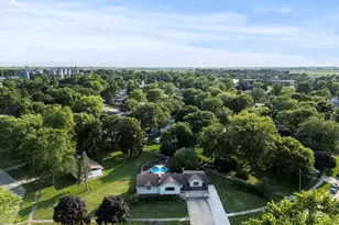 464 E Pilot Dr, Herscher, IL 60941 - Photo 1