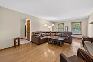 272 S Forest Ave, Batavia, IL 60510 - Photo 8