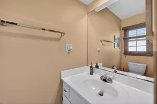 272 S Forest Ave, Batavia, IL 60510 - Photo 18