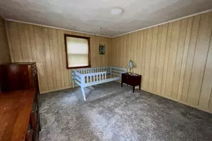 509 Lakeshore Dr, Oakland, IL 61943 - Photo 16