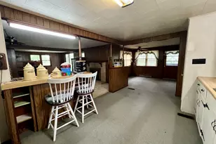 509 Lakeshore Dr, Oakland, IL 61943 - Photo 12