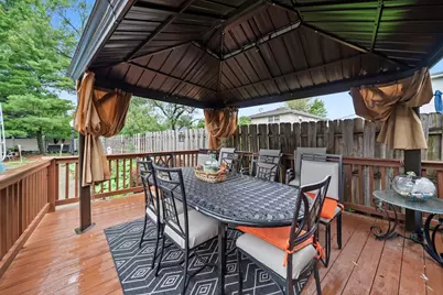 10652 Laramie Avenue, Oak Lawn, IL 60453 - Photo 32