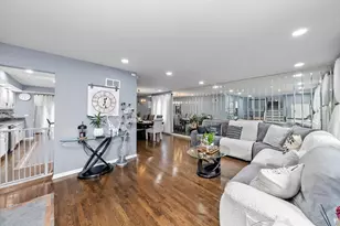 10652 Laramie Ave, Oak Lawn, IL 60453 - Photo 4