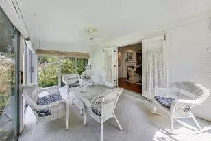 1295 Sunview Ln, Winnetka, IL 60093 - Photo 18